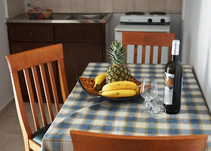 Hotel de apartamente Elina